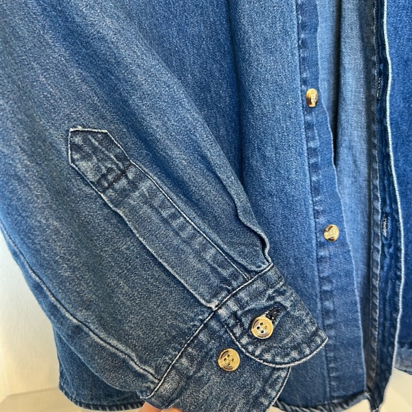 Button Down Top - Picture 3 of 4